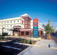 Hotel Ibis Newcastle - Surfers Paradise Gold Coast