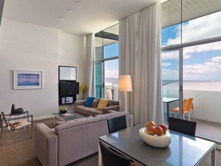 Adina Apartment Hotel Perth - Surfers Paradise Gold Coast 5