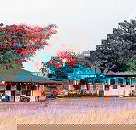 Wauchope Hotel and Roadhouse - Surfers Paradise Gold Coast