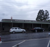 Macedon Family Hotel - Surfers Paradise Gold Coast