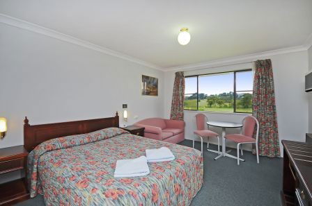Colonial Motor Inn - Lithgow - Surfers Paradise Gold Coast 1