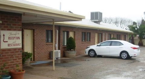 Roundhouse Motel - Surfers Paradise Gold Coast 6