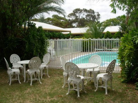 Roundhouse Motel - Surfers Paradise Gold Coast 7