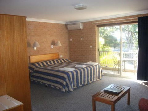 Huskisson Bayside Resort - Jervis Bay - Surfers Paradise Gold Coast 0