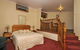 McNevins Warwick Motel & Gunyah Restaurant - thumb 1