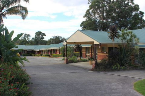 Catalina Motel Lake Macquarie - Surfers Paradise Gold Coast 0