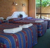 Golden Chain Port O'Call Motel - Surfers Paradise Gold Coast