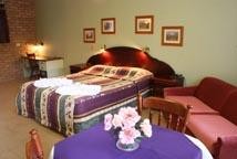 Deer Park Motor Inn - Surfers Paradise Gold Coast 4