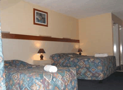 Oscar Motel - Surfers Paradise Gold Coast 2