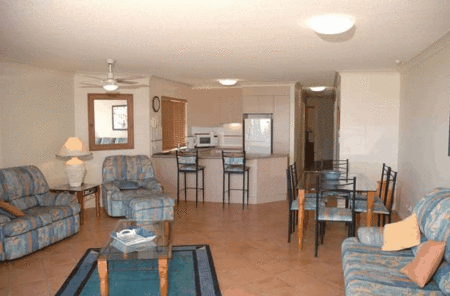 Pandanus Shores - Surfers Paradise Gold Coast