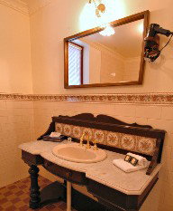 Victoria House Motor Inn - Surfers Paradise Gold Coast 1