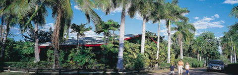 Kakadu Lodge Jabiru - Surfers Paradise Gold Coast 1