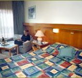 The Chadstone Motor Inn - Surfers Paradise Gold Coast