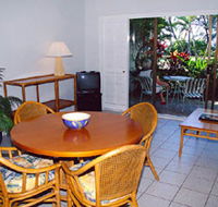 Latitude 16 Holiday Apartments - Surfers Paradise Gold Coast