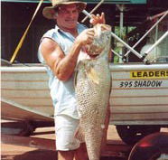 Leaders Creek Fishing Base - Surfers Paradise Gold Coast