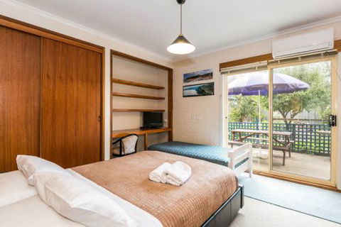 Beachside Accommodation Torquay - Surfers Paradise Gold Coast 0
