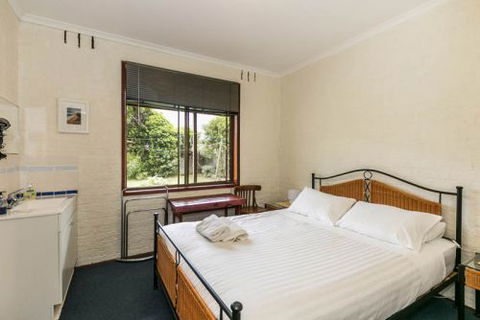 Beachside Accommodation Torquay - Surfers Paradise Gold Coast 5