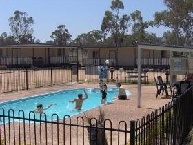 Lake Leslie Tourist Park - Surfers Paradise Gold Coast 0