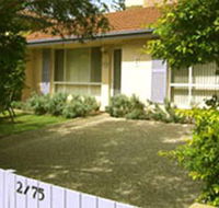 Lavender Cottage Beach House - The Beach House Built For Two - Surfers Paradise Gold Coast