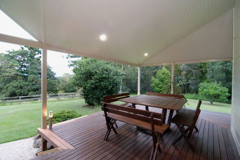 Fernridge Farm Cottage - Surfers Paradise Gold Coast 4