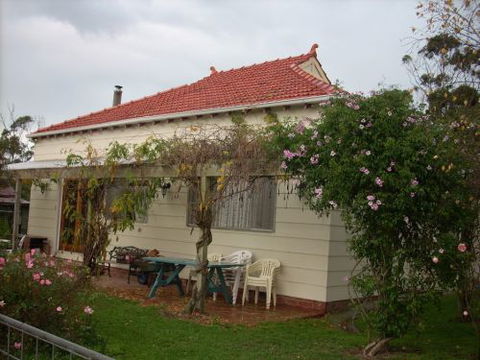 Whitelaw's Rest - Surfers Paradise Gold Coast 3