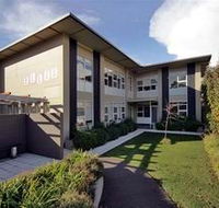 Ellis On Moseley - Surfers Paradise Gold Coast