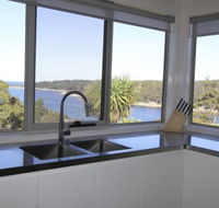 Bay of Fires Beach House - Surfers Paradise Gold Coast