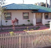 Cottage On Tottenham - Surfers Paradise Gold Coast