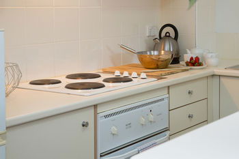 Adara Hotels Apartments - Surfers Paradise Gold Coast 4