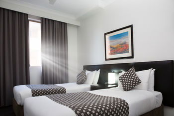 Adara Hotels Apartments - Surfers Paradise Gold Coast 9