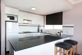Adara Hotels Apartments - Surfers Paradise Gold Coast 14