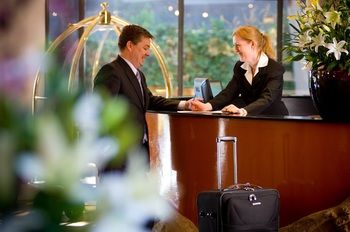 Amora Riverwalk Melbourne - Surfers Paradise Gold Coast 38