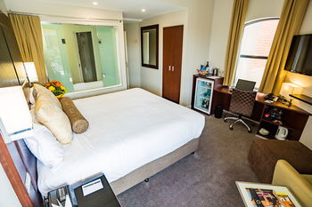 Amora Riverwalk Melbourne - Surfers Paradise Gold Coast 56