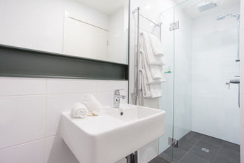 Abode By Easystay - Surfers Paradise Gold Coast 15