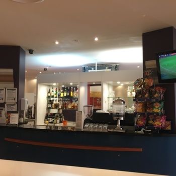 Ramada Encore Dandenong - Surfers Paradise Gold Coast 18