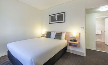 Ibis Melbourne Hotel And Apartments - Surfers Paradise Gold Coast 11
