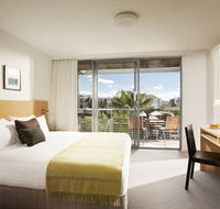 Pullman Magenta Shores Resort - Surfers Paradise Gold Coast