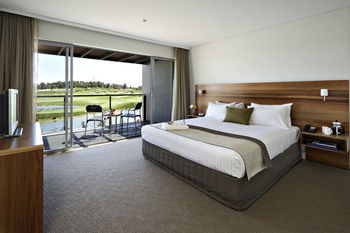 Pullman Magenta Shores Resort - Surfers Paradise Gold Coast 13