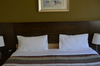 YTI Garden Hotel - Surfers Paradise Gold Coast 5