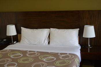 YTI Garden Hotel - Surfers Paradise Gold Coast 6