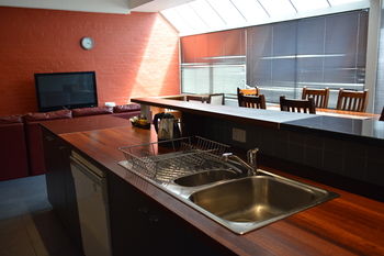 YTI Garden Hotel - Surfers Paradise Gold Coast 26