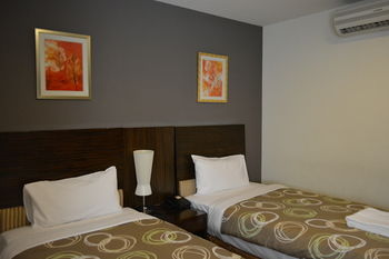 YTI Garden Hotel - Surfers Paradise Gold Coast 33