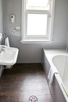 Q Station Sydney Harbour National Park - Surfers Paradise Gold Coast 12