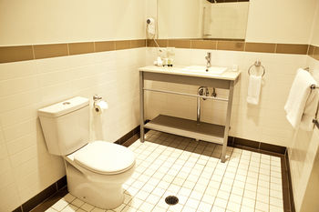 Q Station Sydney Harbour National Park - Surfers Paradise Gold Coast 20