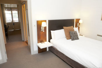 Q Station Sydney Harbour National Park - Surfers Paradise Gold Coast 33