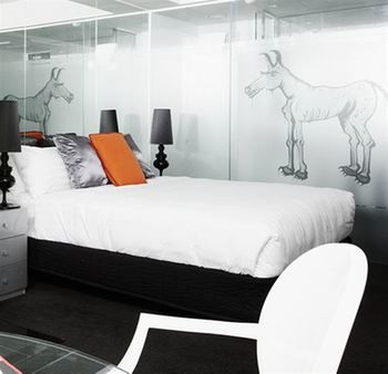 Art Series - The Cullen - Surfers Paradise Gold Coast 29