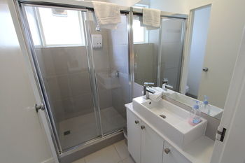 Drummond Apartments Services - Surfers Paradise Gold Coast 3