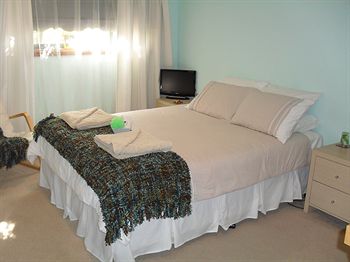 Sanddancers B&B - Surfers Paradise Gold Coast 0
