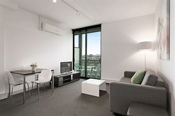 Docklands Private Collection Of Apartments - Digital Harbour - Surfers Paradise Gold Coast 1