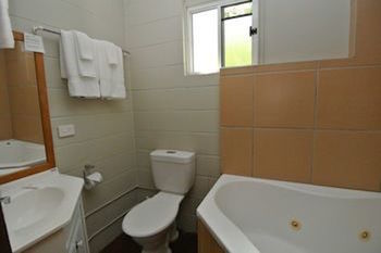 Kondalilla Eco Resort - Surfers Paradise Gold Coast 11